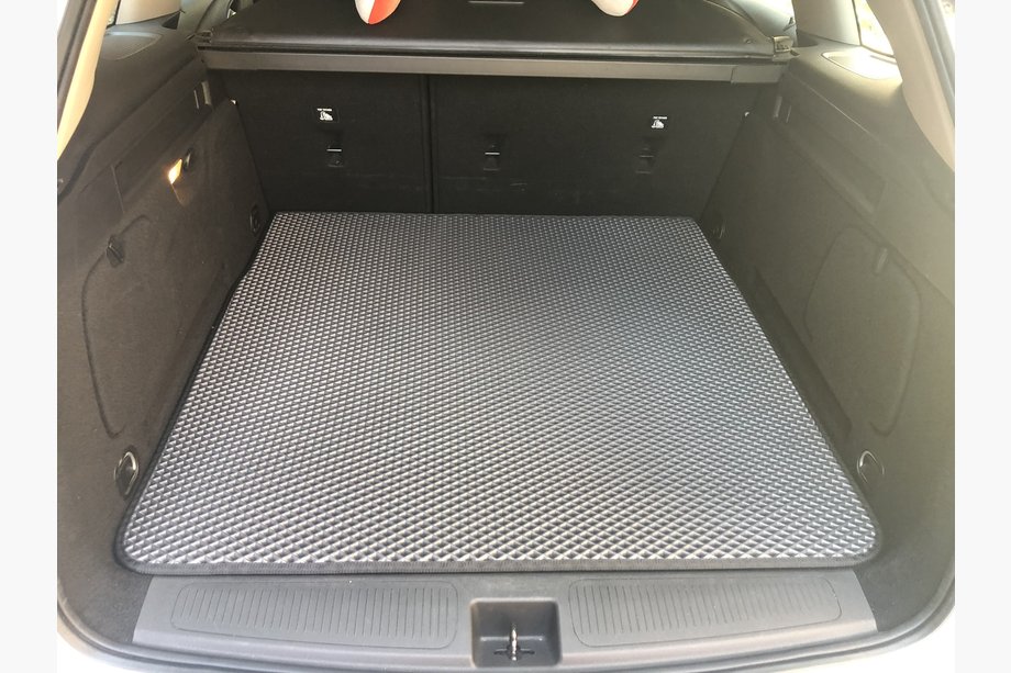 Opel Astra K 2016-2021 рр. Килимок багажника EVA (SW, чорний) Image