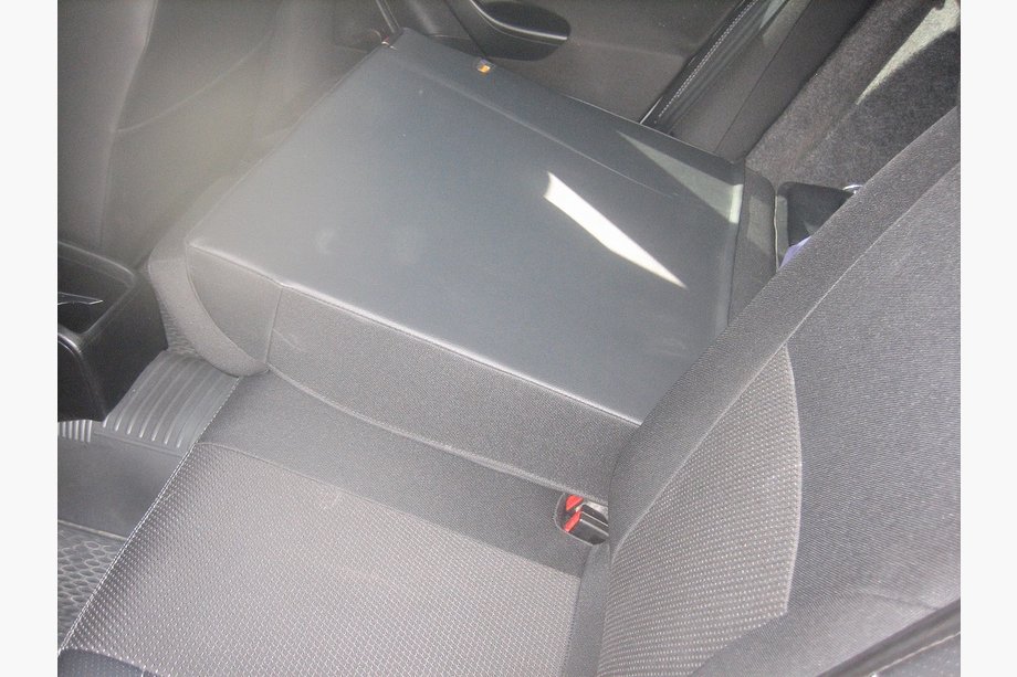 Volkswagen Passat B6 2006-2012 рр. Авточохли (кожзам↗тканина, Premium) Фото 3