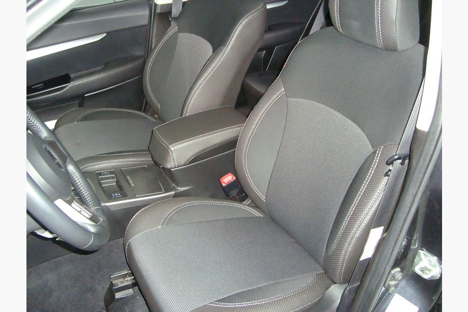 Subaru Outback 2009-2014 рр. Авточохли SoyuzAuto Premium Image