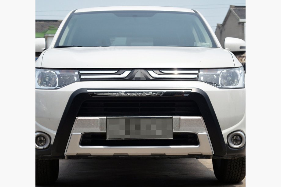 Mitsubishi Outlander 2012-2021 рр. Передня накладка (2013-2015) Image