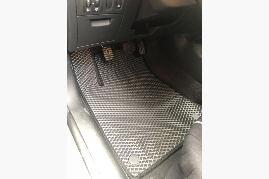 Renault Laguna 2007-2015 рр. Килимки EVA (чорні) Image