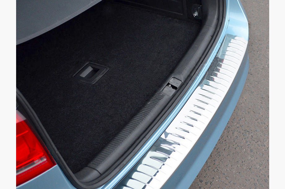 Volkswagen Passat B7 2012-2015 рр. Накладка на задній бампер OmsaLine Глянець (SW, нерж) Image