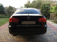 Volkswagen Jetta 2011-2018 рр. Кромка багажника (нерж) фото 2