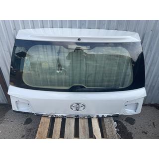 Кришка багажника верхня 2016+ біла (USED, оригінал) Toyota Land Cruiser 200 2007-2021 рр. фото 1