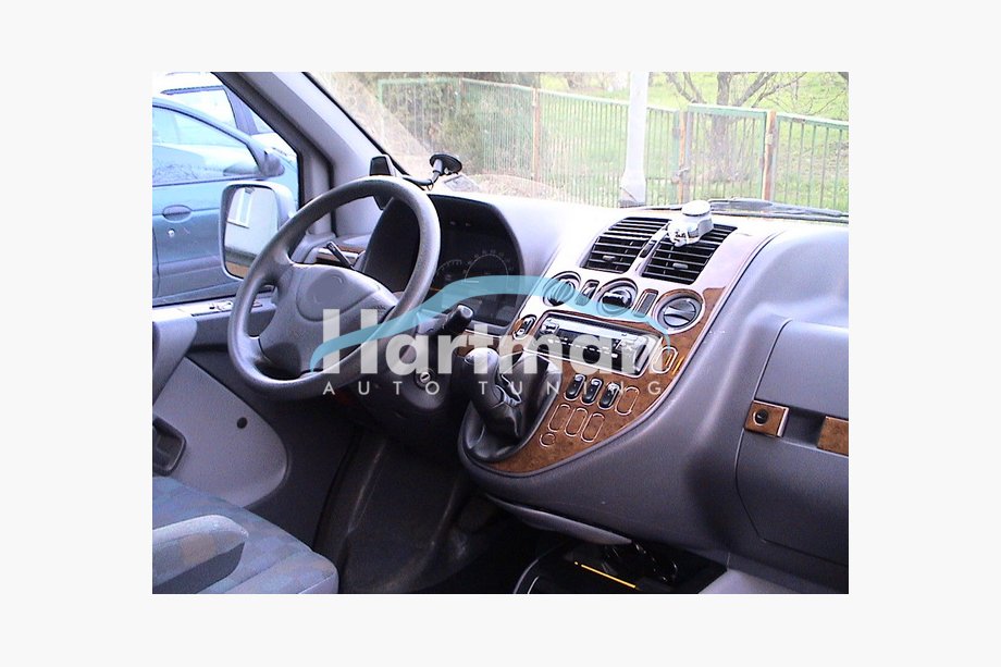 Mercedes Vito W638 1996-2003 рр. Накладки на панель VIP (1999-2003) Карбон Фото 6