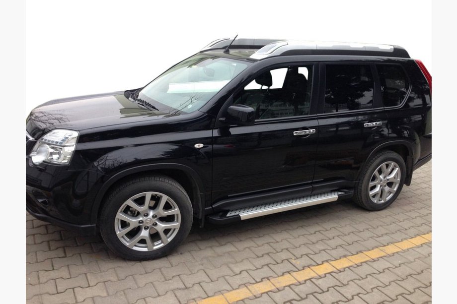 Nissan X-trail T31 2007-2014 рр. Бокові пороги Allmond Grey (2 шт., алюм.) Image