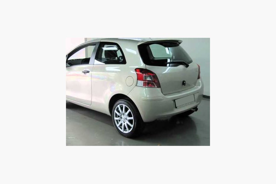 Toyota Yaris 2006-2011 рр. Спойлер (під фарбування) Фото 1