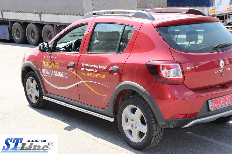Renault Sandero 2013-2022 рр. Бічні труби BB001 (2 шт., нерж) 60 мм Фото 8