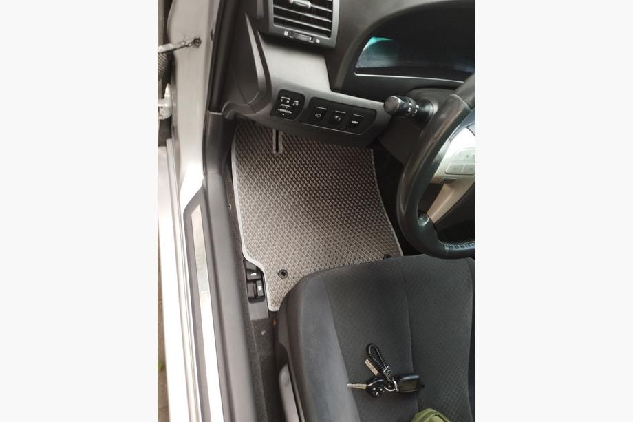 Toyota Camry 2006-2011 рр. Килимки EVA (сірі) Image