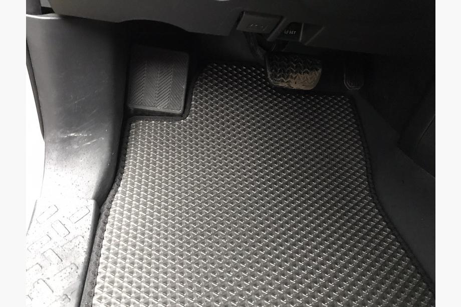 Toyota FJ Cruiser 2006-2022 рр. Килимки EVA (чорні) Фото 3