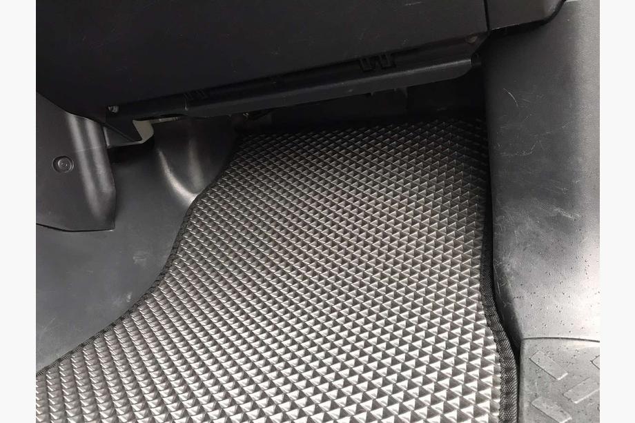Toyota FJ Cruiser 2006-2022 рр. Килимки EVA (чорні) Фото 8