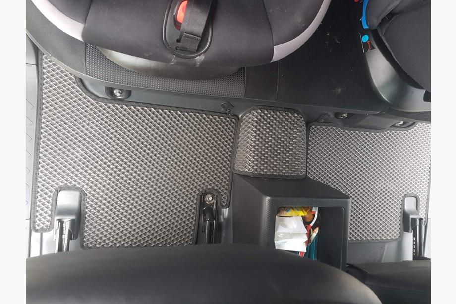 Toyota FJ Cruiser 2006-2022 рр. Килимки EVA (чорні) Фото 12