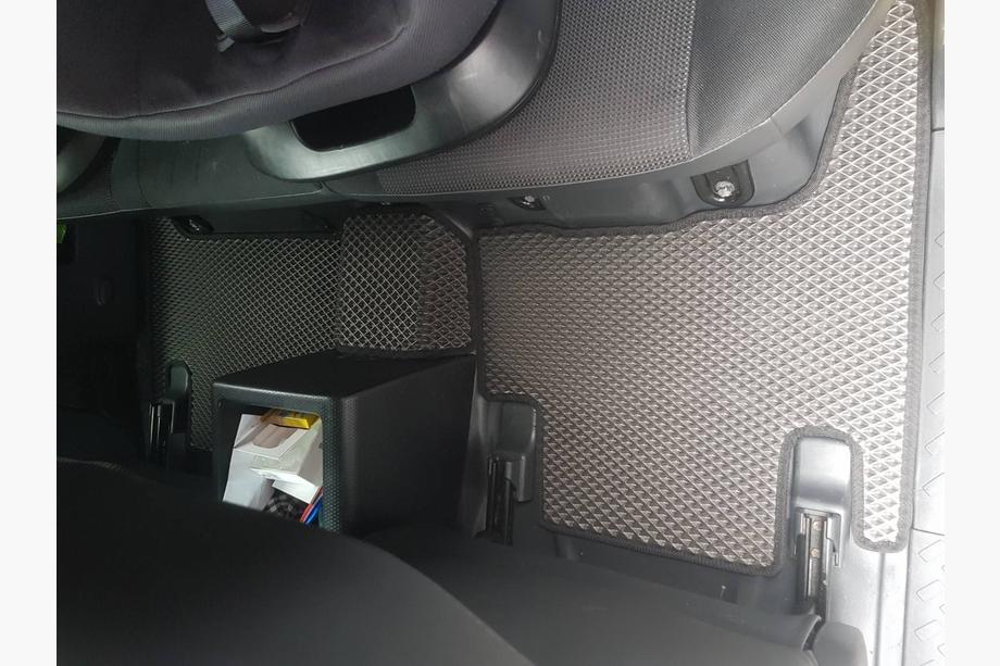 Toyota FJ Cruiser 2006-2022 рр. Килимки EVA (чорні) Фото 15