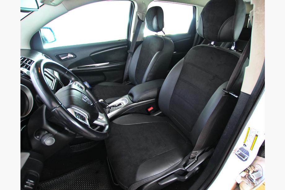 Dodge Journey 2008-2020 рр. Авточохли екошкіра+тканина+антара Antara A001 (3 ряди) Фото 1