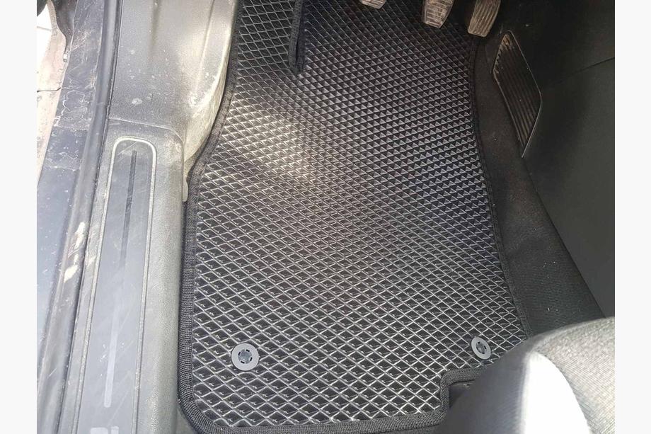 Fiat Punto Grande/EVO 2006-2018 рр. Килимки EVA (чорні) Image