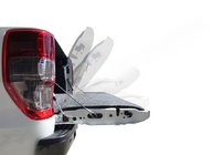 Isuzu D-Max 2011-2019 рр. Амортизатори задньої кришки фото 1