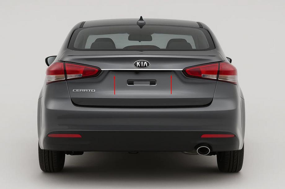 Kia Cerato 3 2013-2018 рр. Планка над номером для Sedan (нерж.) Фото 1