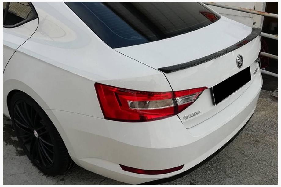 Skoda Superb 2015-2024 рр. Спойлер LIP (Omsa, чорний) Image