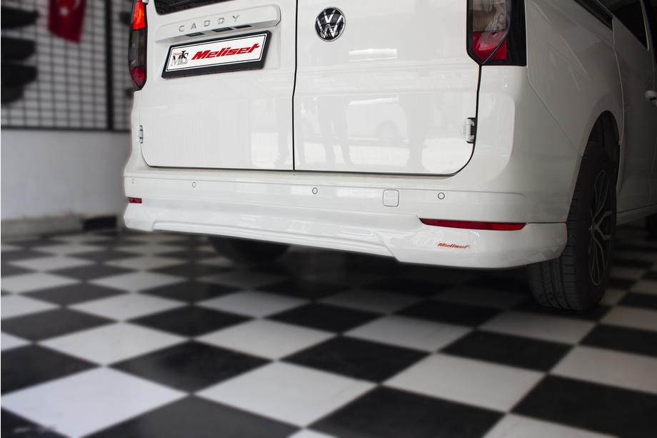 Volkswagen Caddy 2020- рр. Накладка на задній бампер (під фарбування) Фото 1