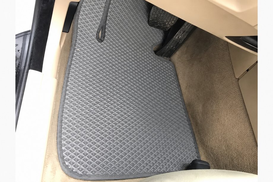 BMW 3 серія E90/E91 2005-2011 рр. Килимки EVA (сірі) Image