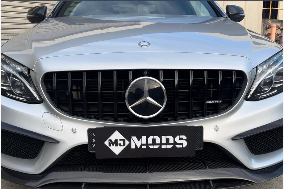 Mercedes C-class W205 2014-2021 рр. Передня решітка Panamericana GT Black (для Avantgarde/AMG-Line/C43 AMG) Image