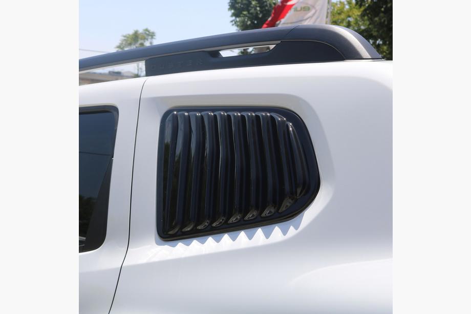 Renault Duster 2018-2024 рр. Накладки на задні вікна EuroCap (2 шт, ABS) Image