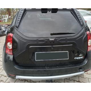 Пластикова накладка на кришку багажника Dacia Duster 2008-2018 рр. фото 4