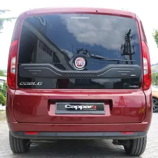 Накладка на кришку багажника (ABS) Fiat Doblo II 2010-2022 рр. фото 3