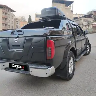 Накладка на кришку багажника (ABS) Nissan Navara 2006-2015 рр. фото 2