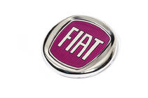Fiat Емблема (червона V2, самоклейка) 95 мм фото 2