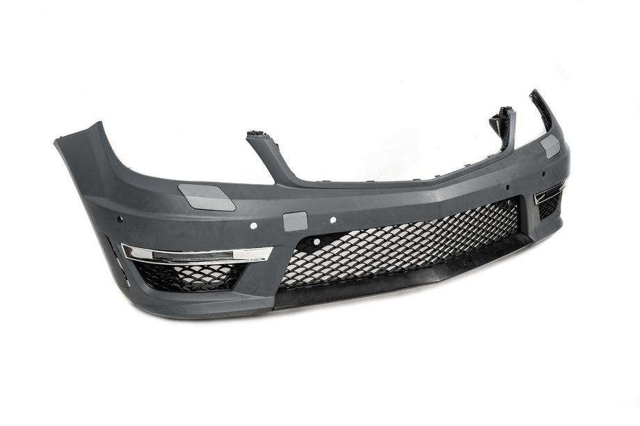 Mercedes C-class W204 2007-2015 рр. Передній бампер 2011-2014 AMG C63 (повний комплект)