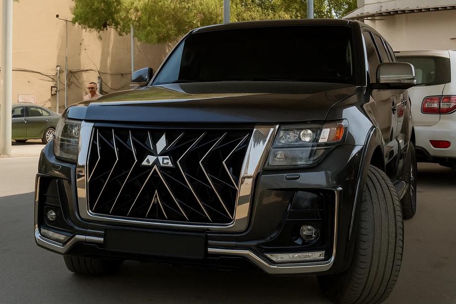 Mitsubishi Pajero Wagon IV 2006-2021 рр. Комплект обвісів Black Hawk Image