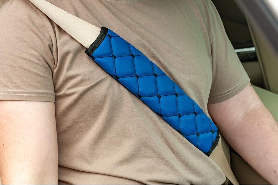 Накидка на ремні безпеки ECO (2 шт, Синій з чорною ниткою) Image