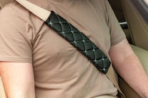 Накидка на ремні безпеки ECO (2 шт, Чорний з сірою ниткою) фото 1