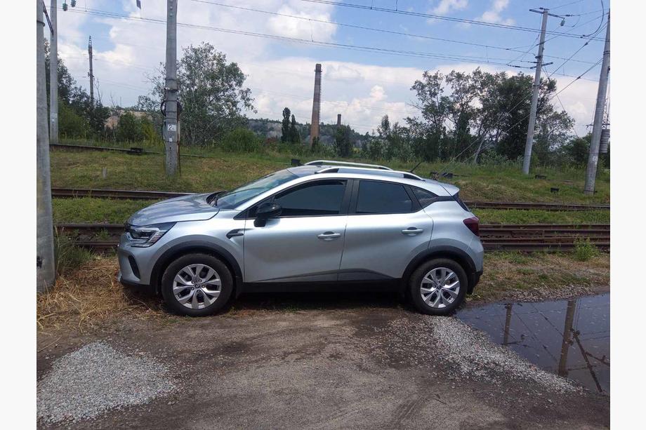 Renault Captur 2013-2019 рр. Рейлінги Skyport (сірий мат) Image
