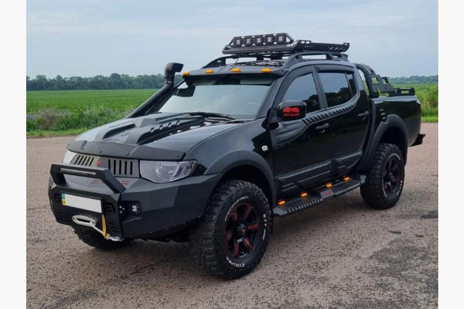 Mitsubishi L200 2006-2015 рр. Молдинги дверей (4 шт, ABS) Image