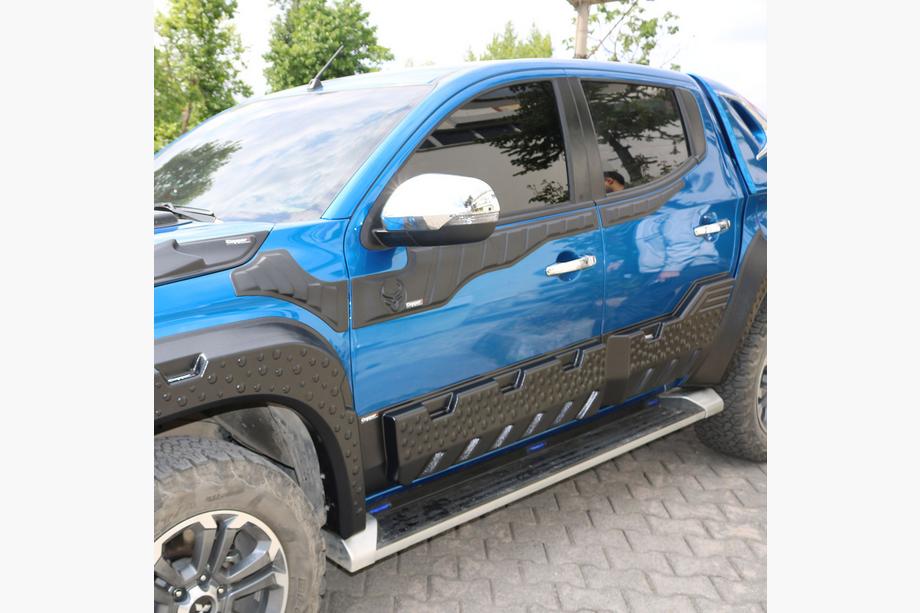 Mitsubishi L200 2015-2024 рр. Верхні молдинги дверей 2019+ (6 шт, ABS) Фото 2
