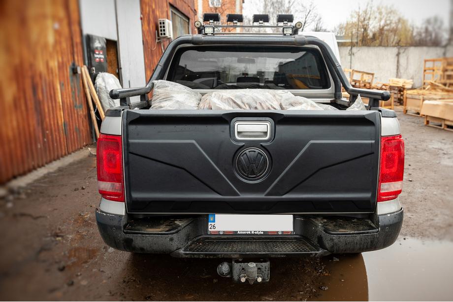Volkswagen Amarok 2010-2022 рр. Накладка на кришку багажника (ABS) Фото 2
