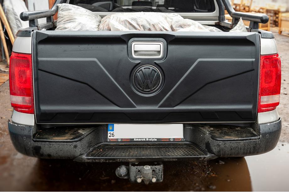 Volkswagen Amarok 2010-2022 рр. Накладка на кришку багажника (ABS) Фото 4