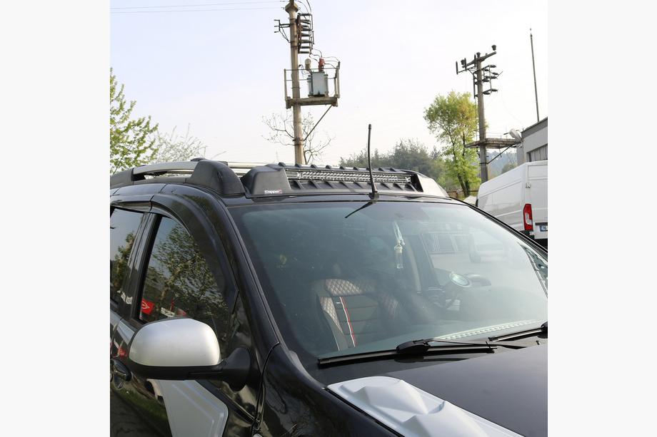 Renault Duster 2008-2017 рр. Козирьок лобовога скла V3 (LED) Image