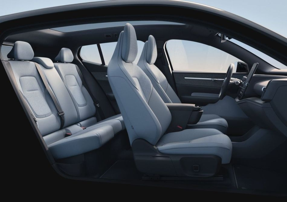 Огляд електричного кросовера Volvo EX30