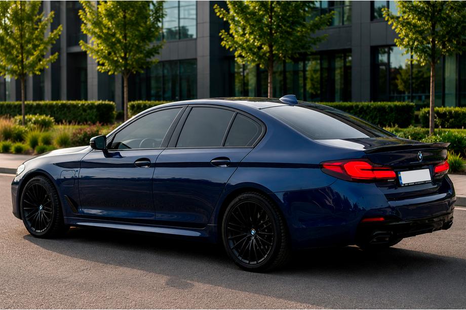 BMW 5 серія G30/G31 2017-2023 рр. Комплект рестайлінгу (в M-Tech 2021 рік) Фото 10
