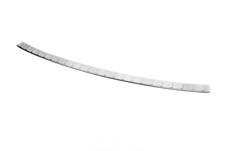 Volvo XC90 2015- рр. Накладка на задній бампер Carmos (нерж) Image