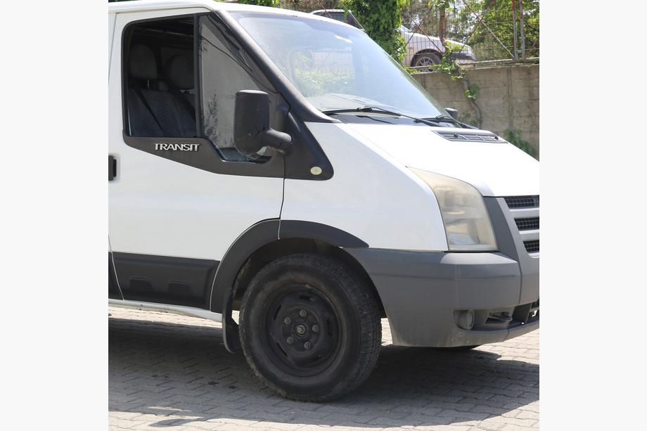 Ford Transit 2000-2014 рр. Накладки на арки EuroCap 2006-2013 (6 шт, ABS, коротка база) Фото 7