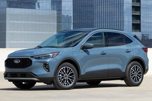 Огляд оновленого кросовера Ford Escape