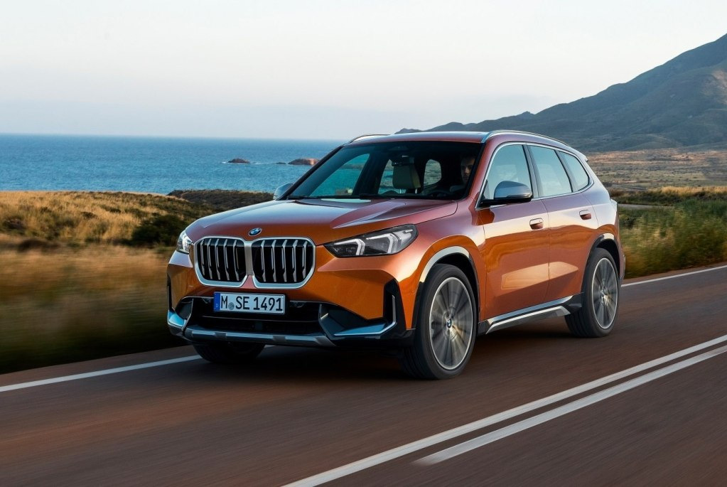 Огляд третьої генерації кросовера BMW X1