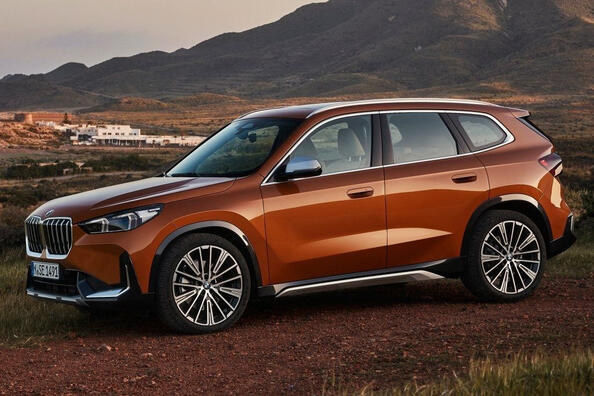Огляд третьої генерації кросовера BMW X1