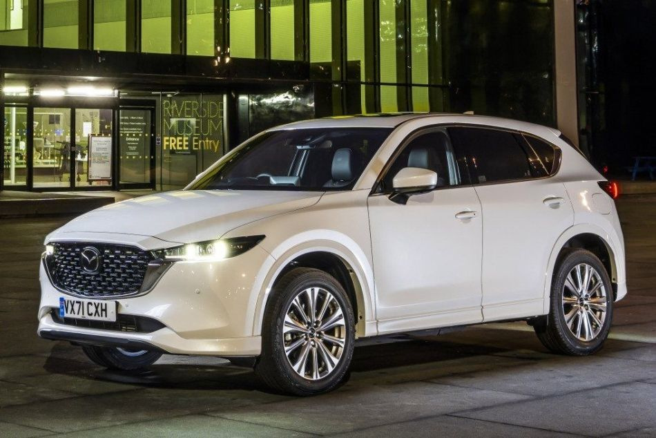 Огляд оновленого кросовера Mazda CX-5 другого покоління