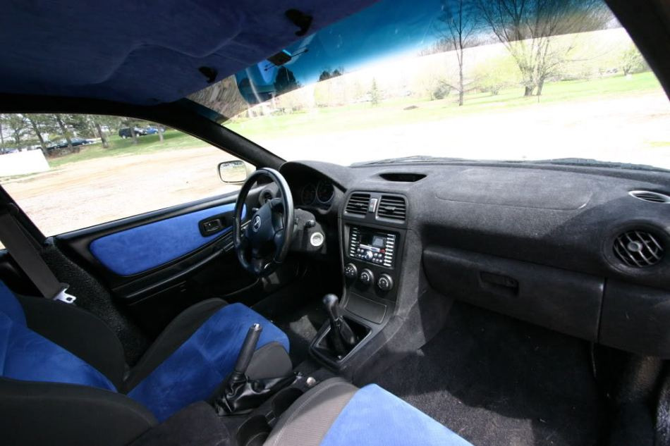 Що таке флокування салону автомобіля та яка від цього користь