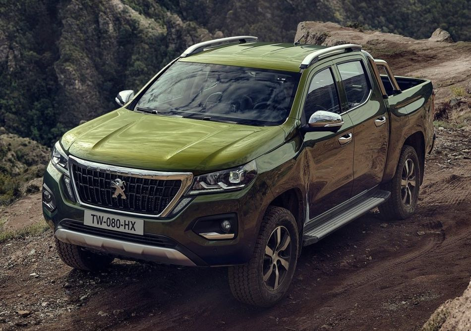 Огляд повнопривідного пікапа Peugeot Landtrek